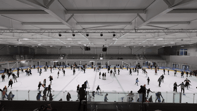 Planet Ice Bristol - Photo 1