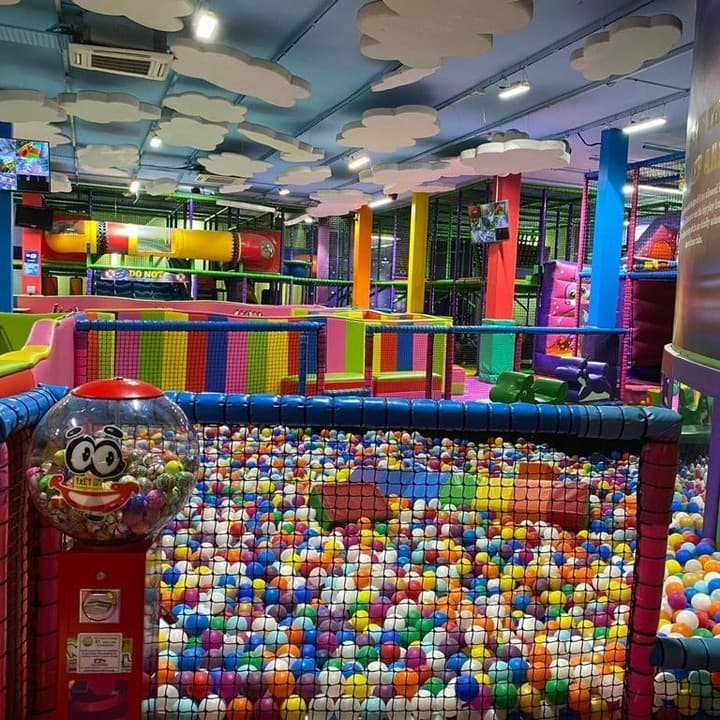 StarCity Birmingham - Photo