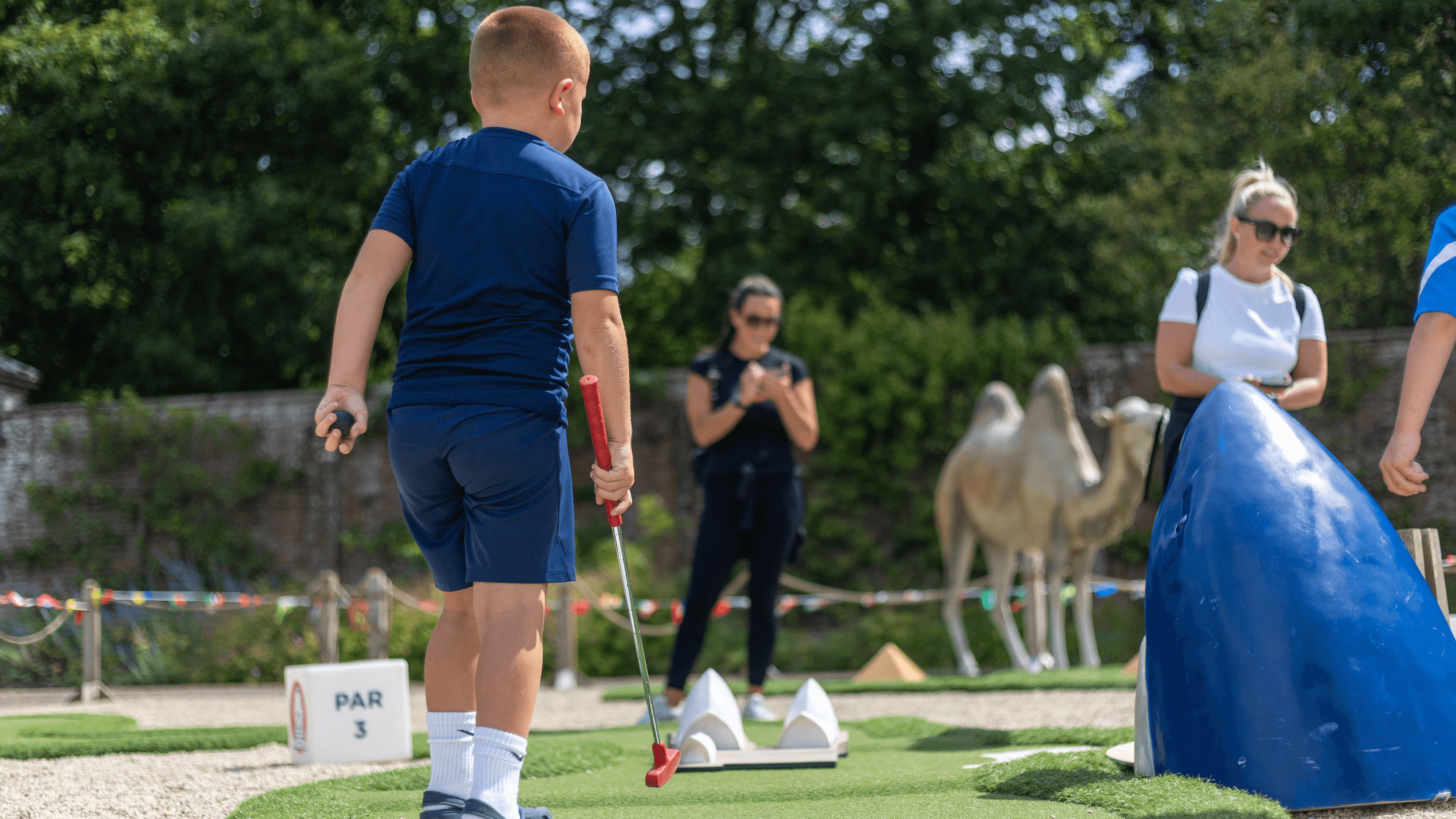 Globetrotters Crazy Golf at Tilgate Park - Photo