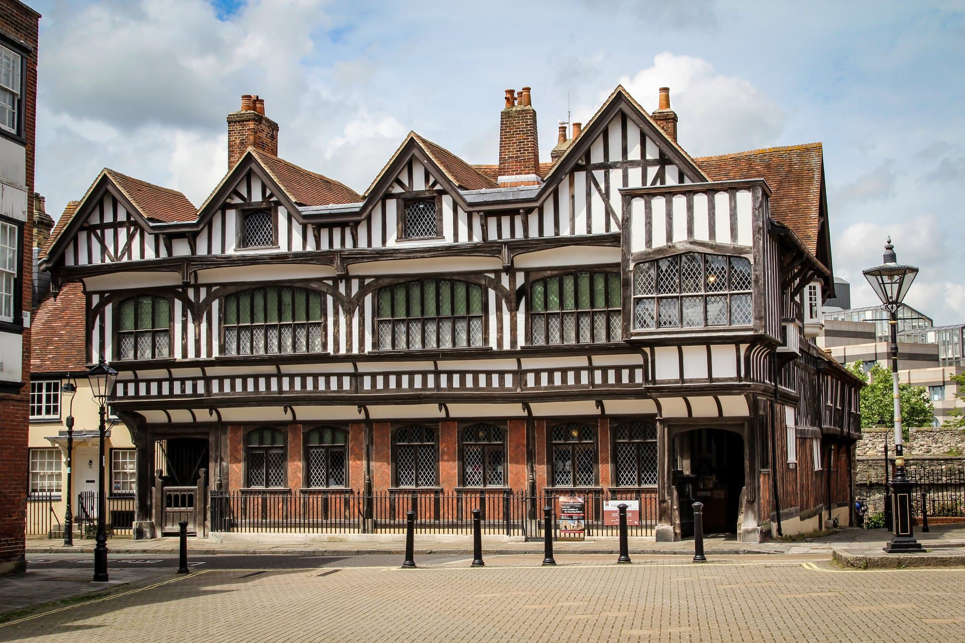 Tudor House and Garden - Photo 1