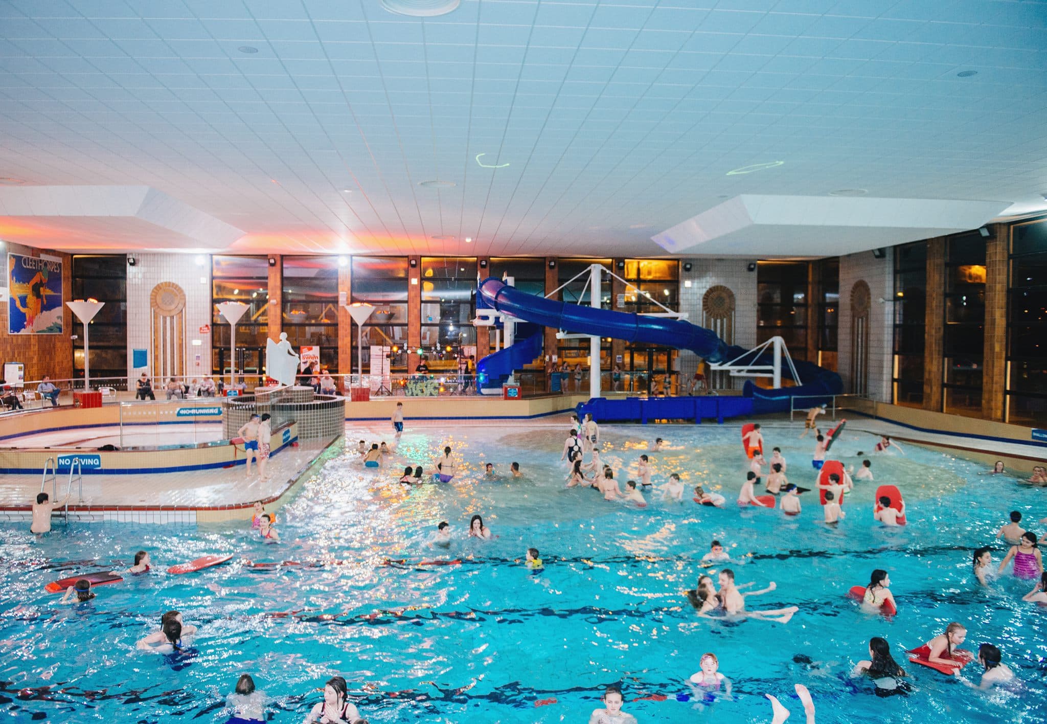 Cleethorpes Leisure Centre - Photo 1