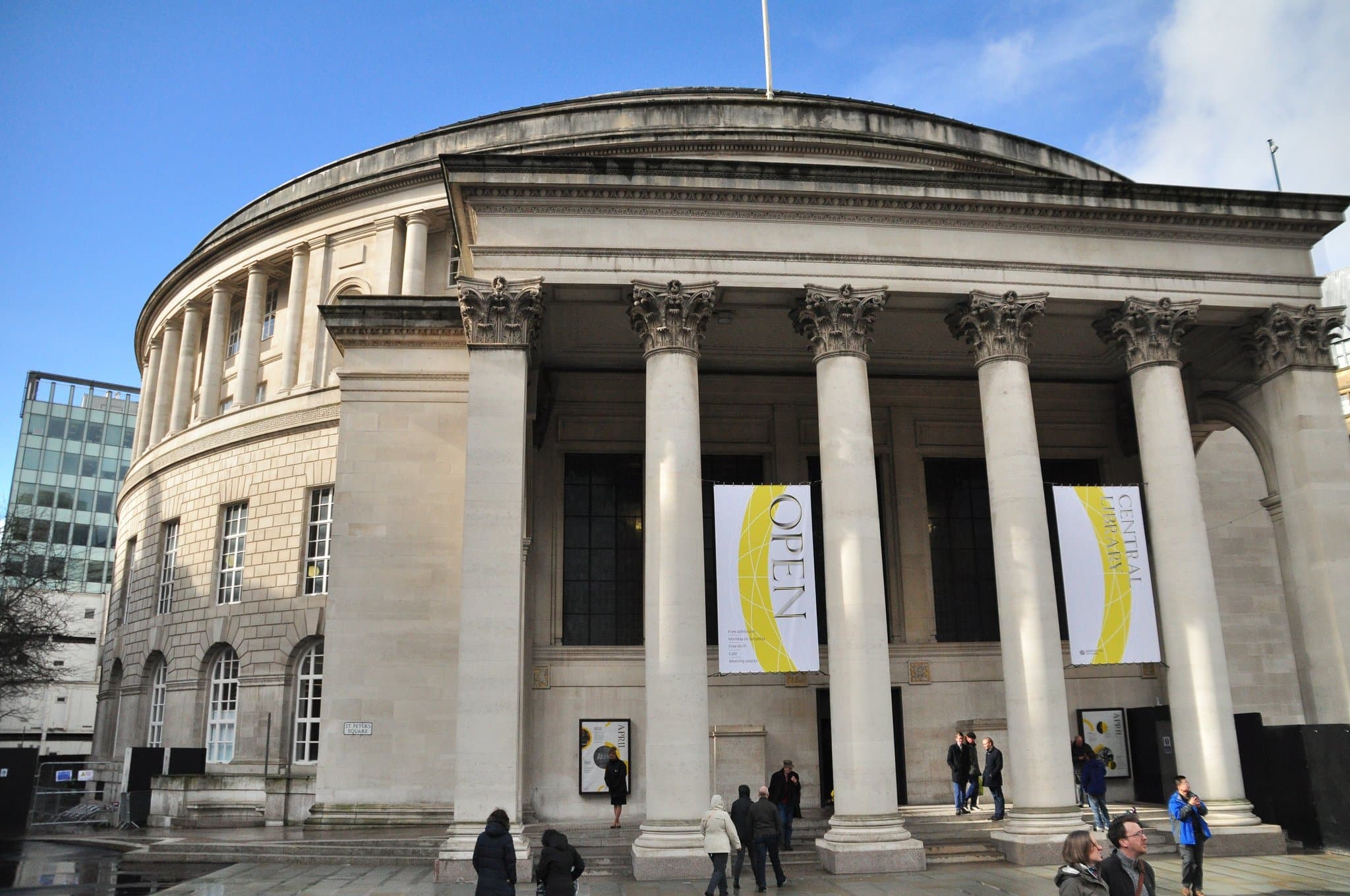 Manchester Central Library - Photo 1