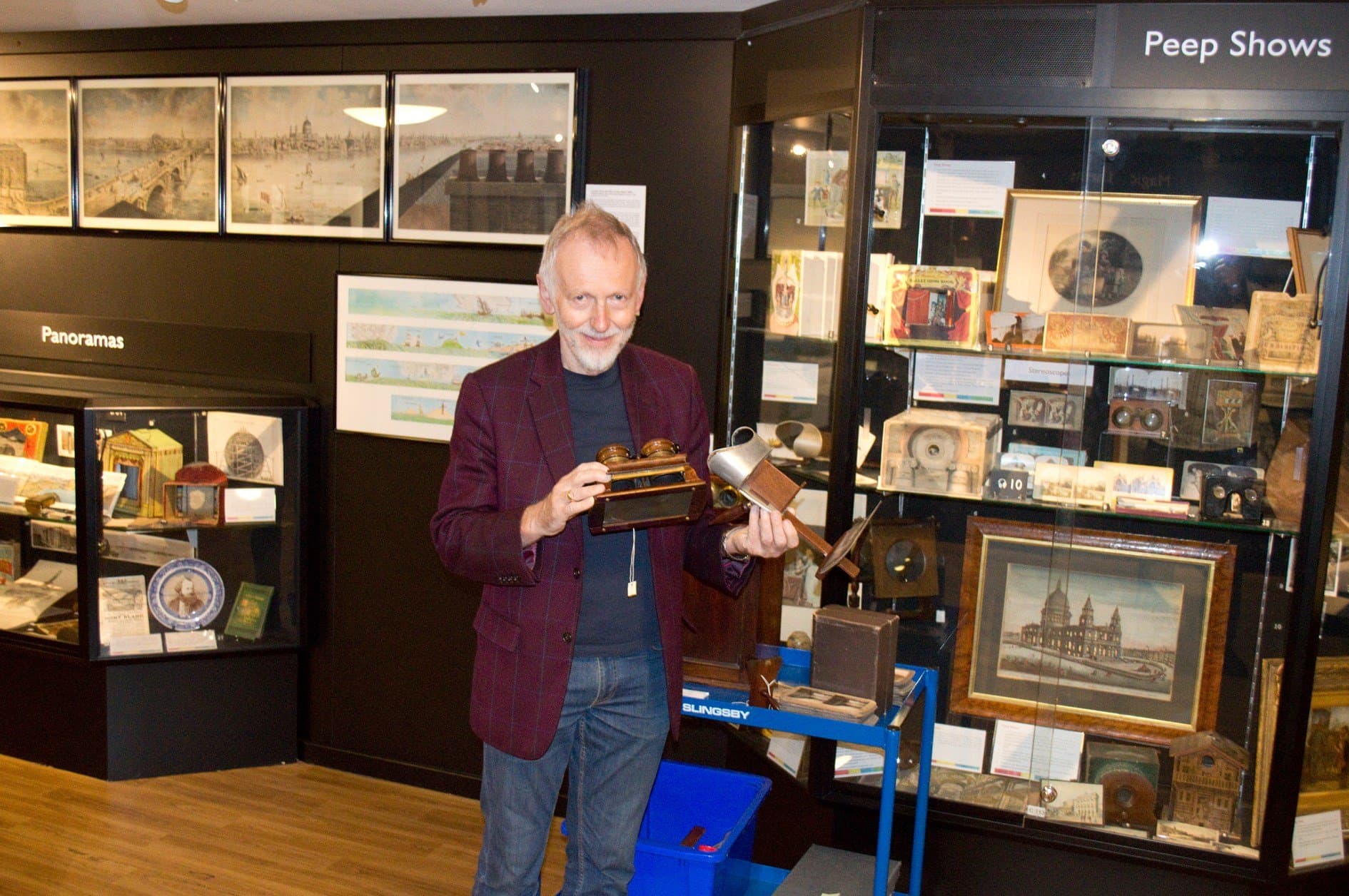 Bill Douglas Centre - History of Cinema