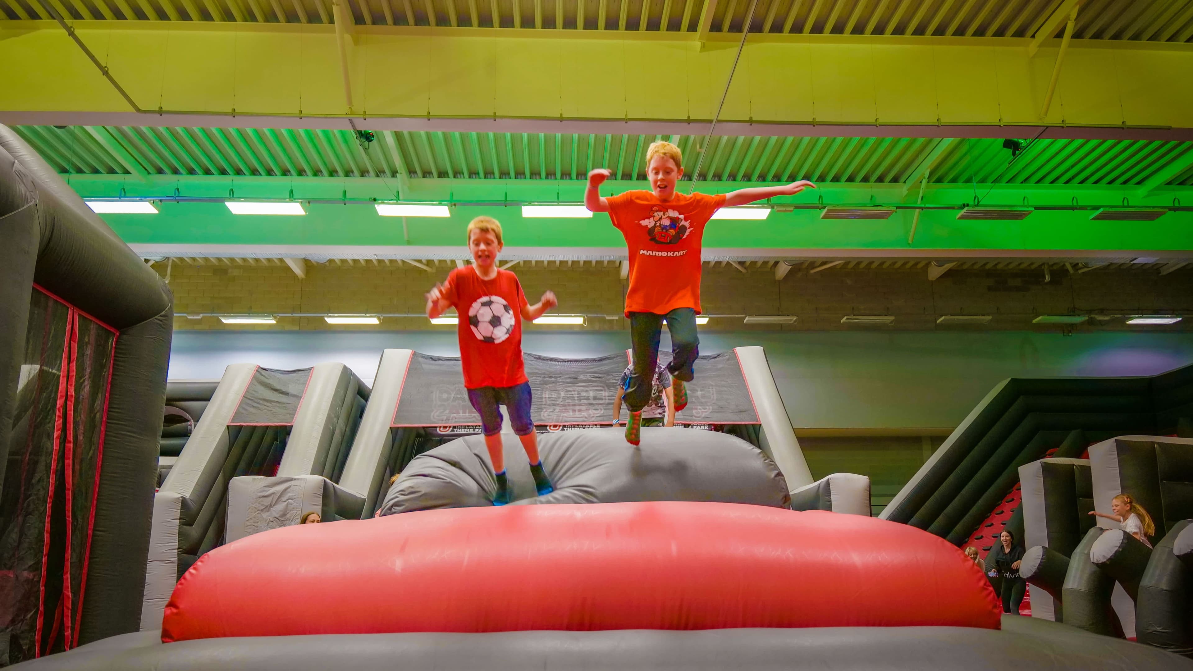 Dare 2 Air Inflatable Theme Park - Photo 1