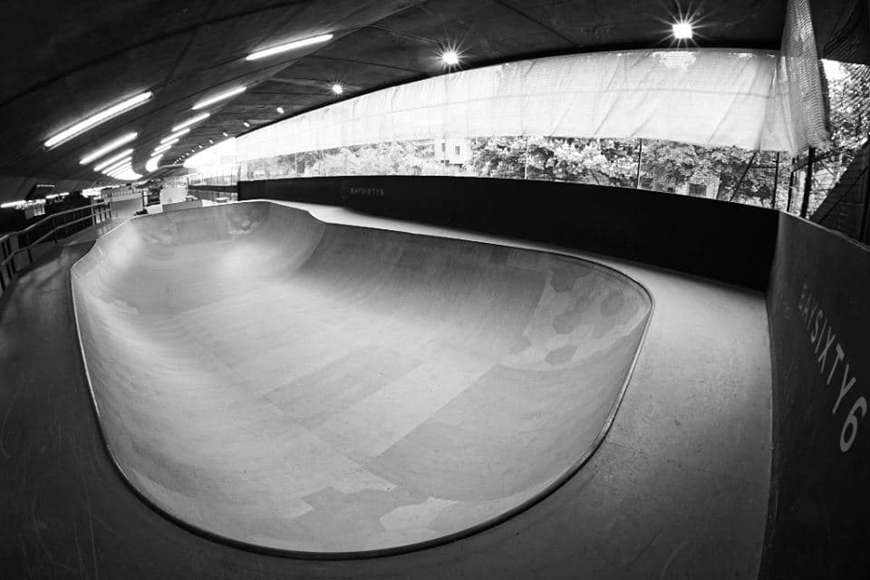 Bay Sixty 6 - Photo 1