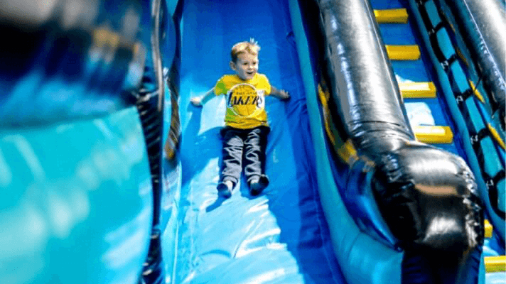 Jumpin Fun Inflatable Park Derby - Photo