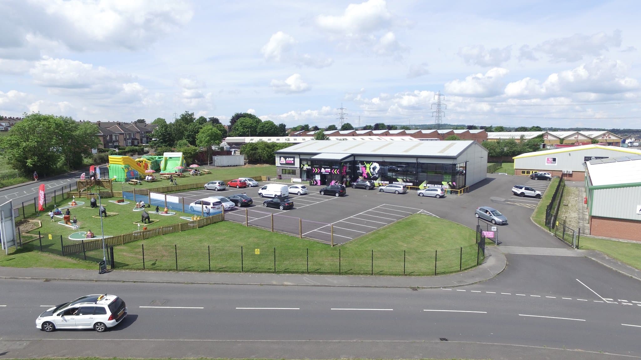 Soar Trampoline Park - Photo