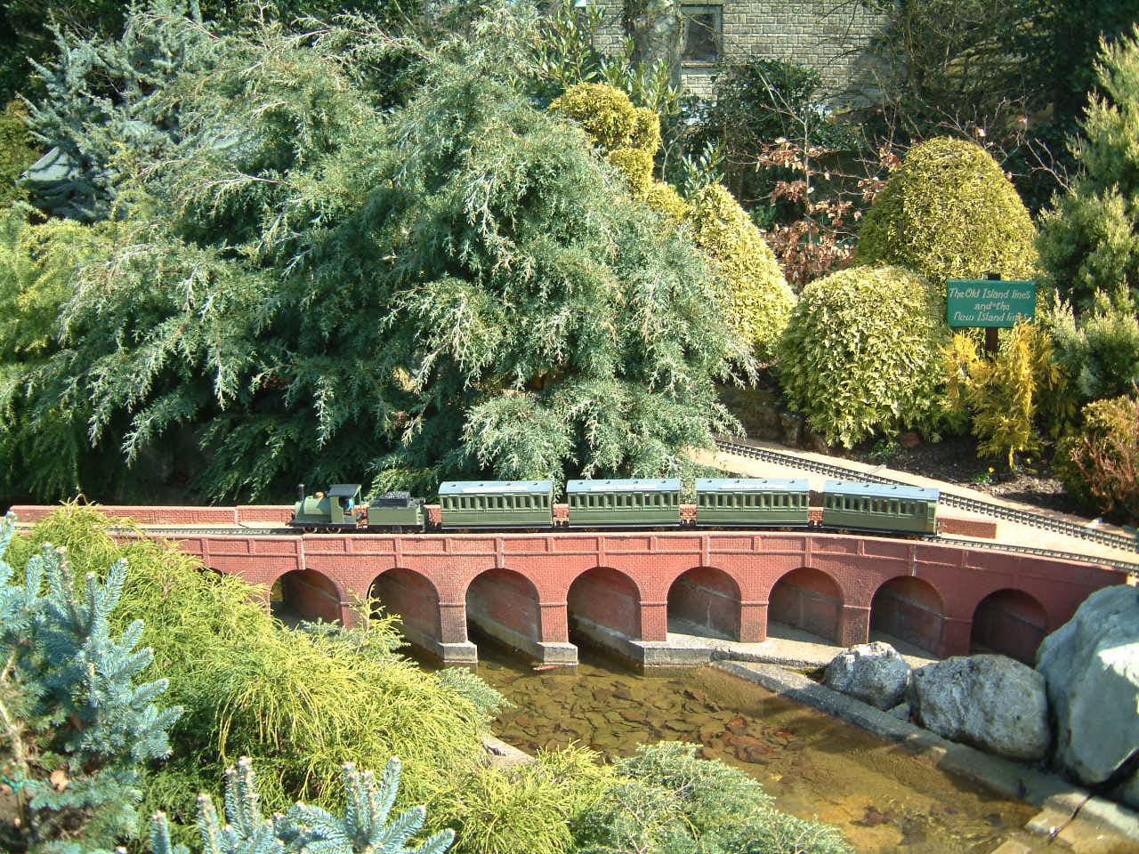 Godshill Model Village