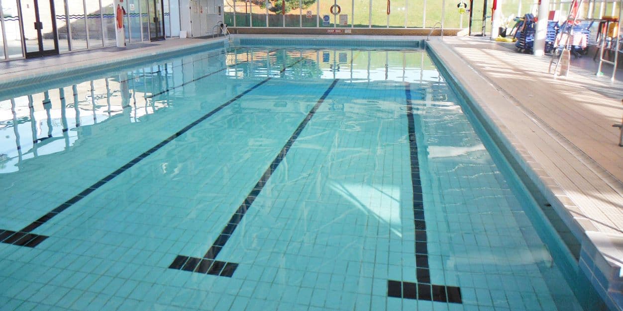 Waterside Pool - Photo