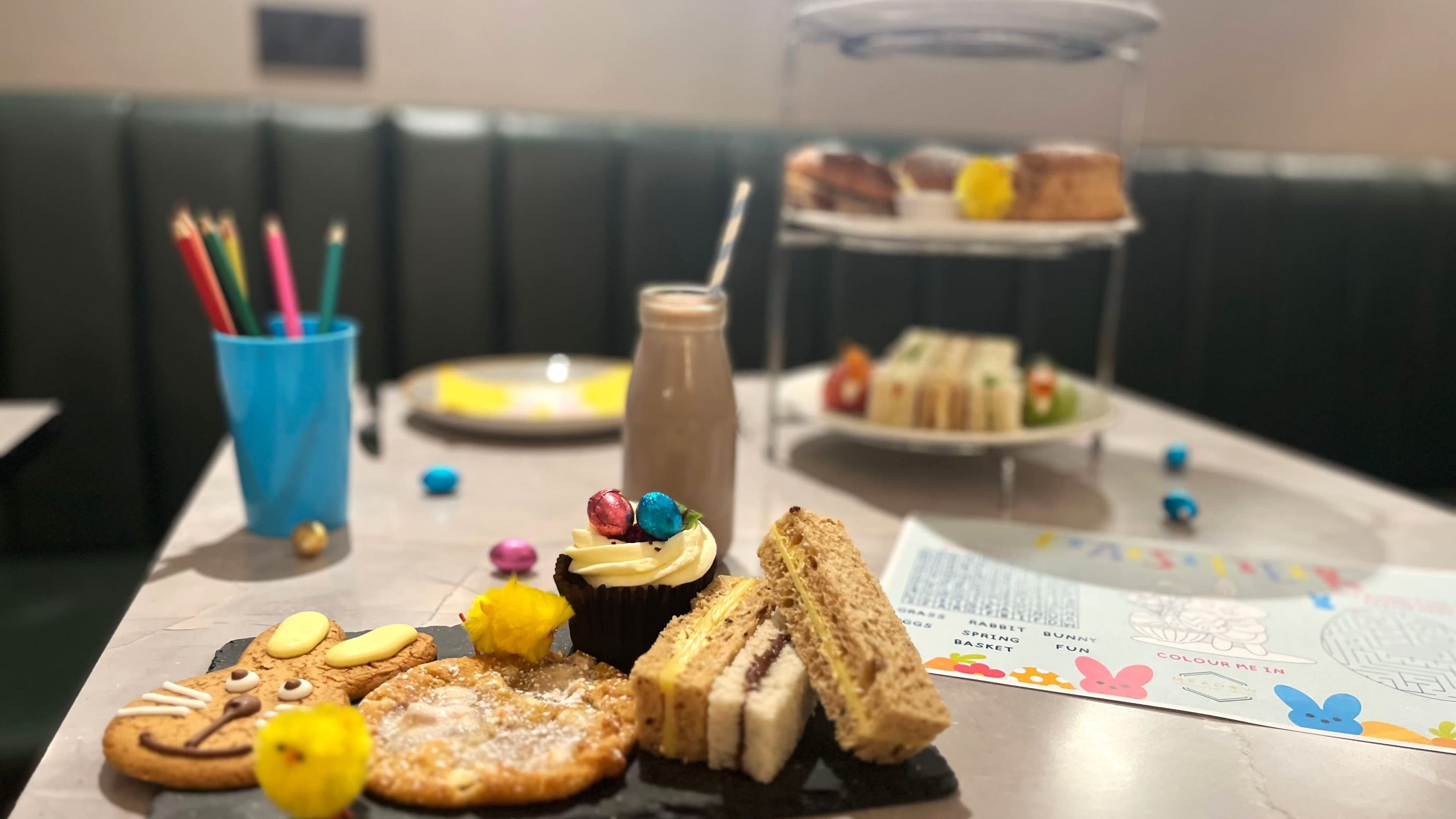 Easter Afternoon Tea! 🐰🥕🐥 - Photo