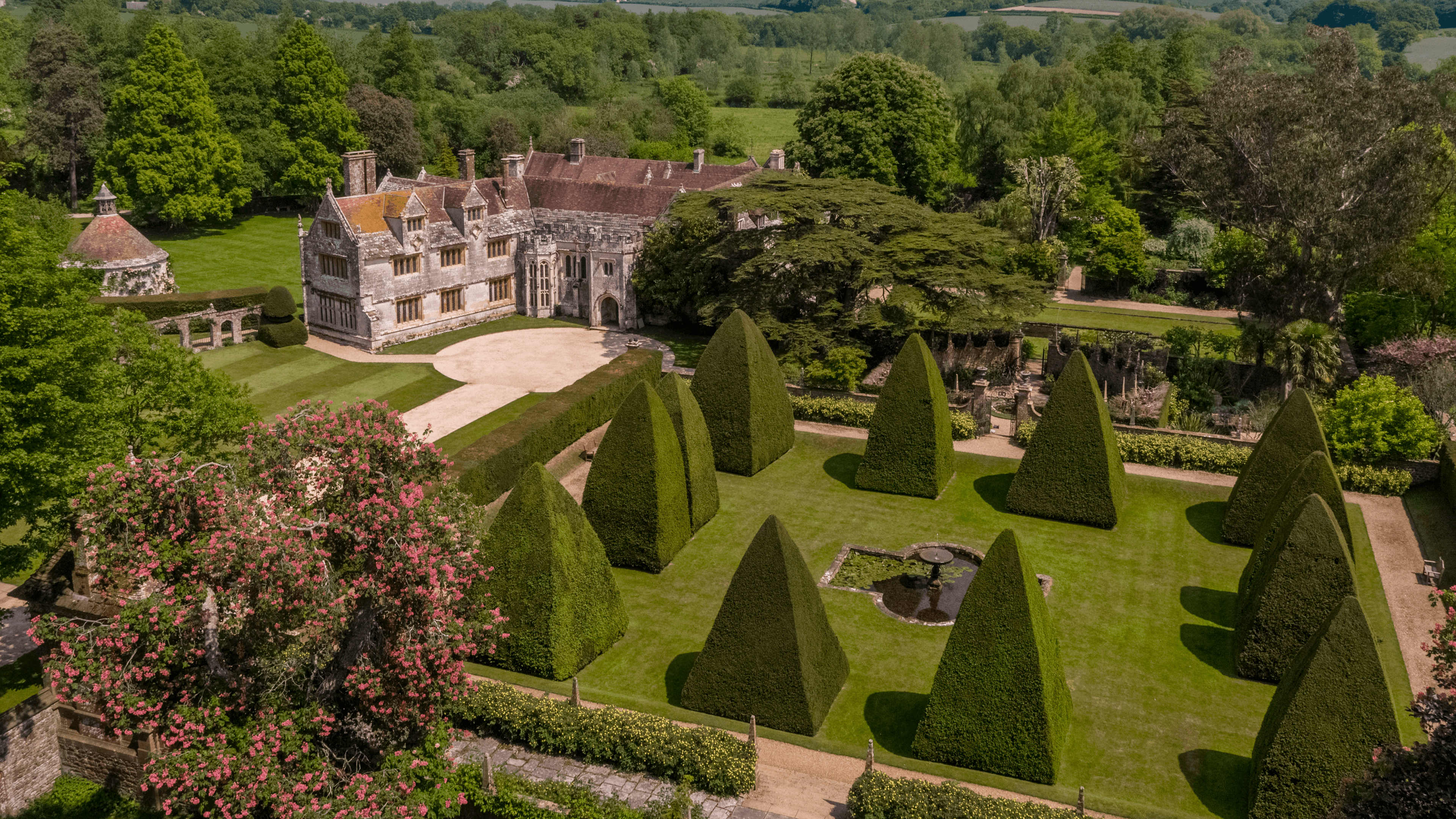 Athelhampton House and Gardens - Photo 1