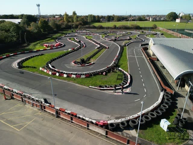 Hull Adventure - Photo