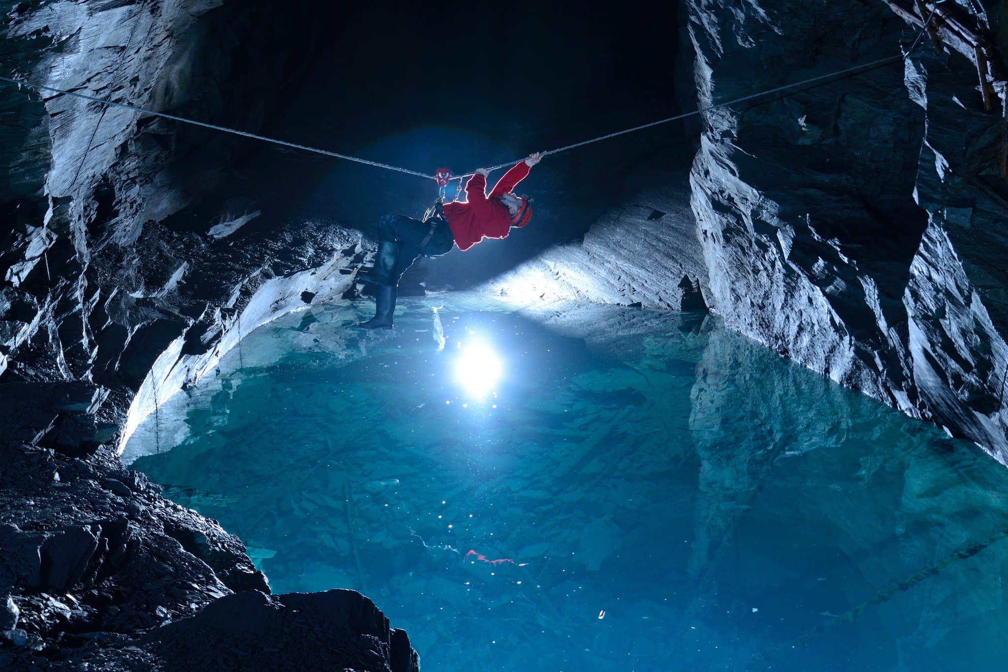 Go Below - Photo