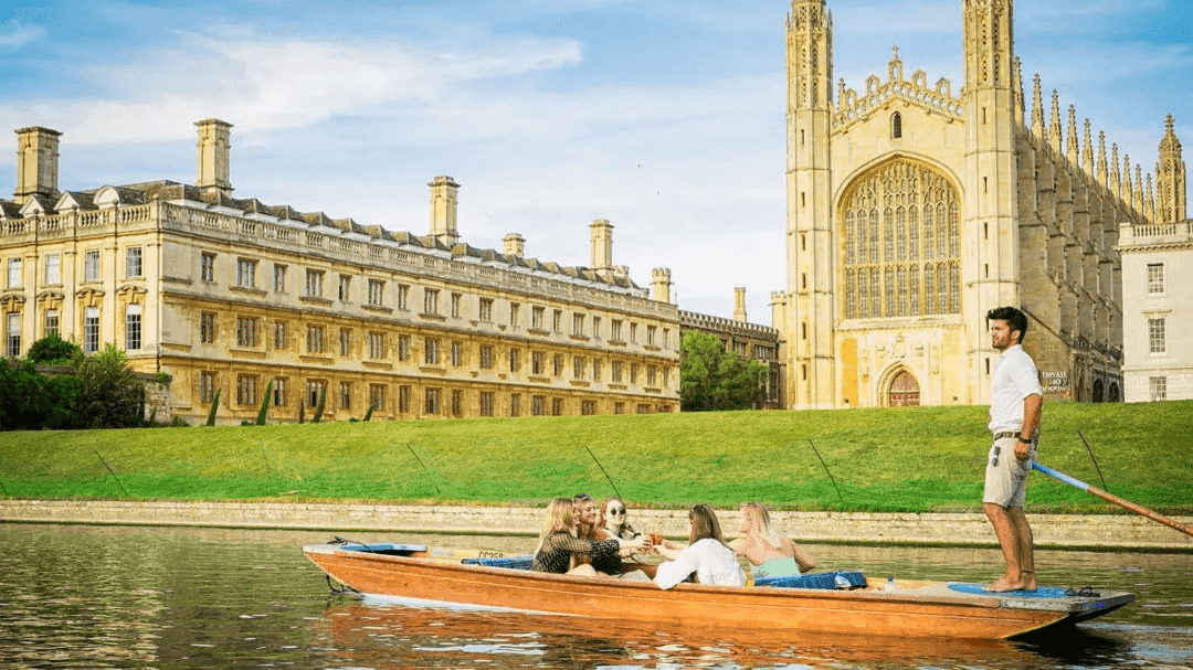 Rutherford's Punting Cambridge - Photo