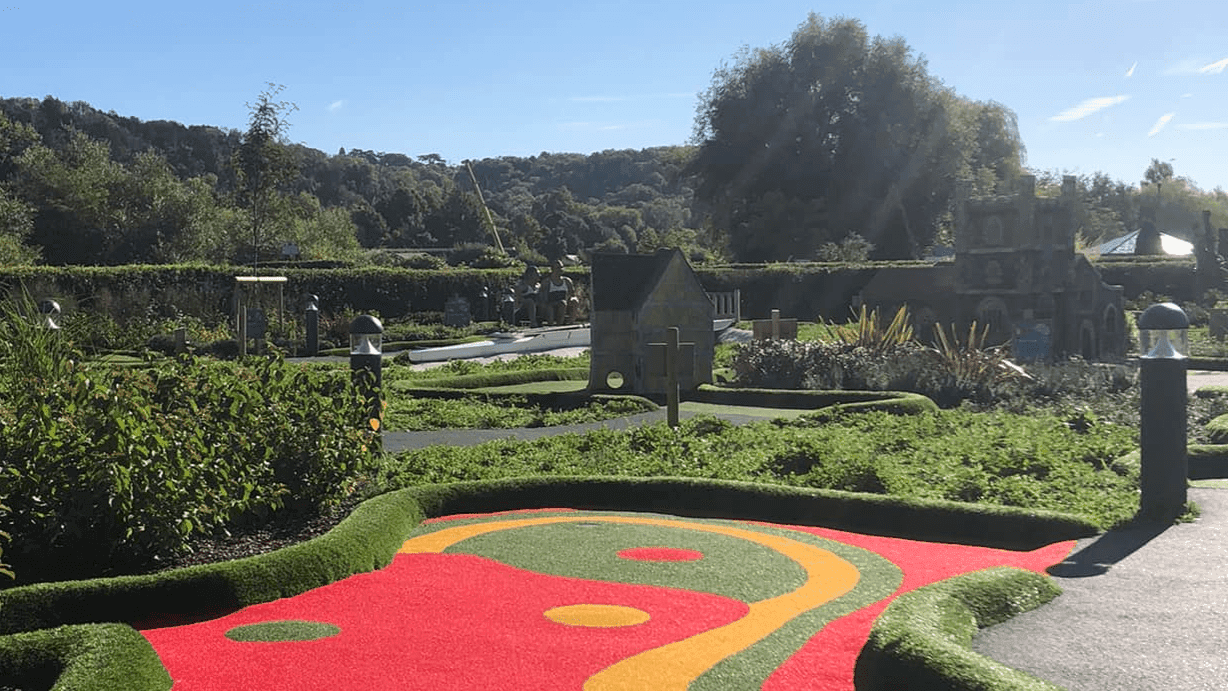 Henley Adventure Golf - Photo