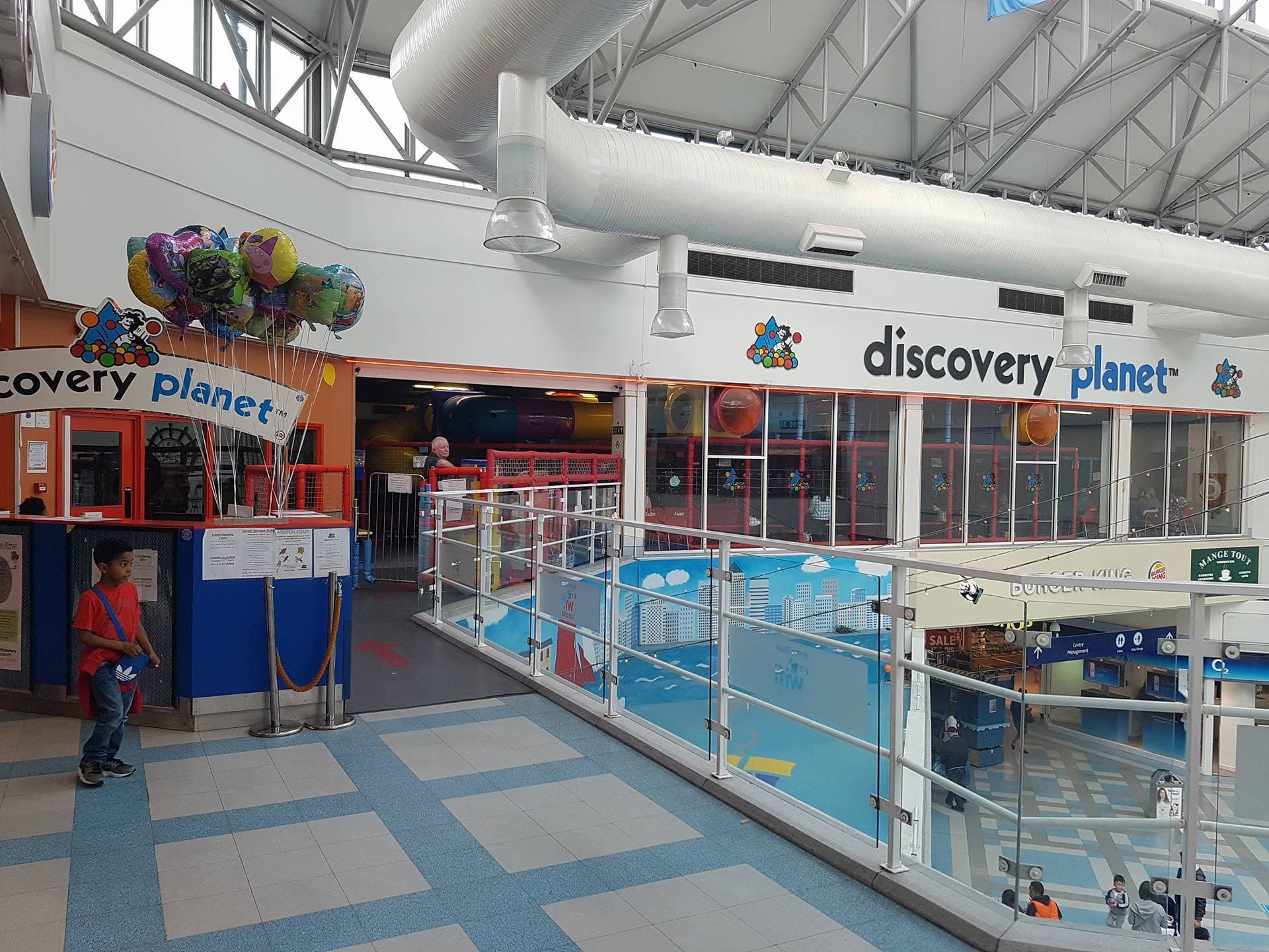 Discovery Planet - Photo 1