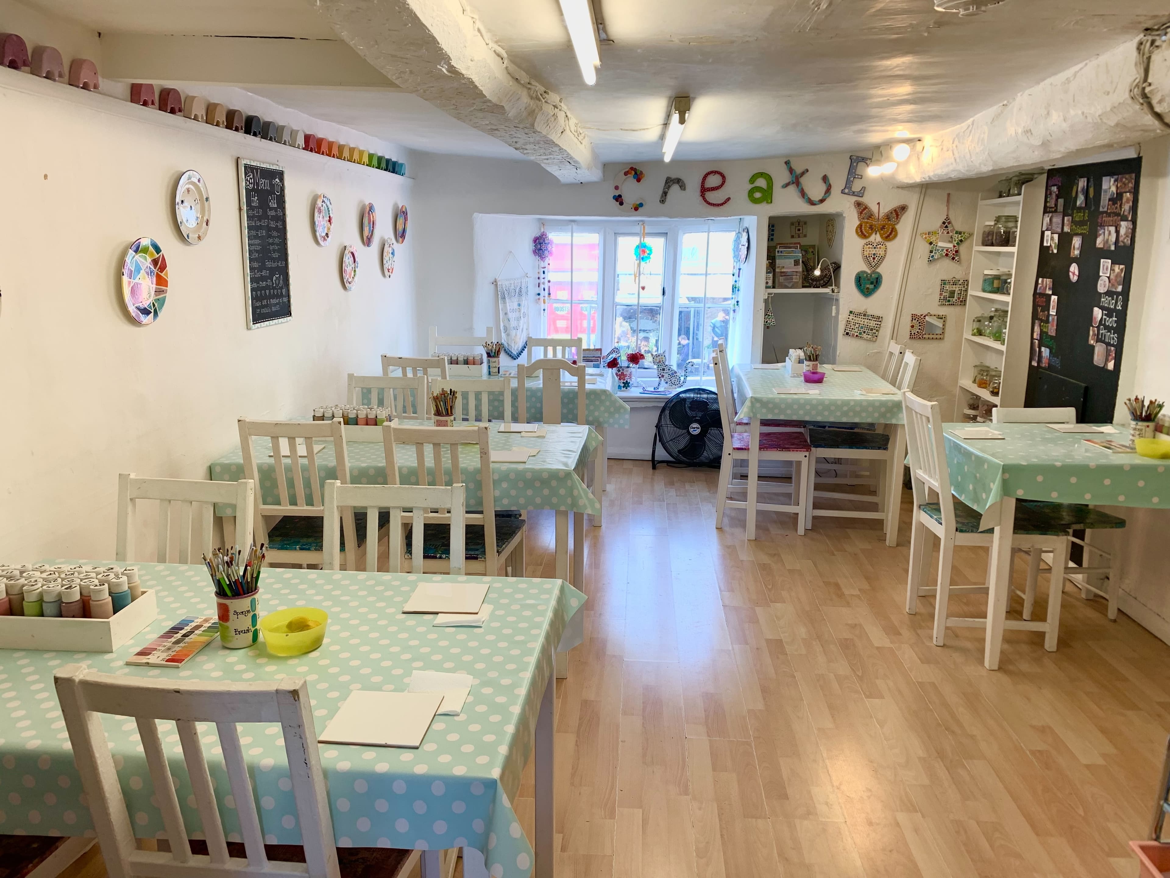 The Pottery Place - Photo