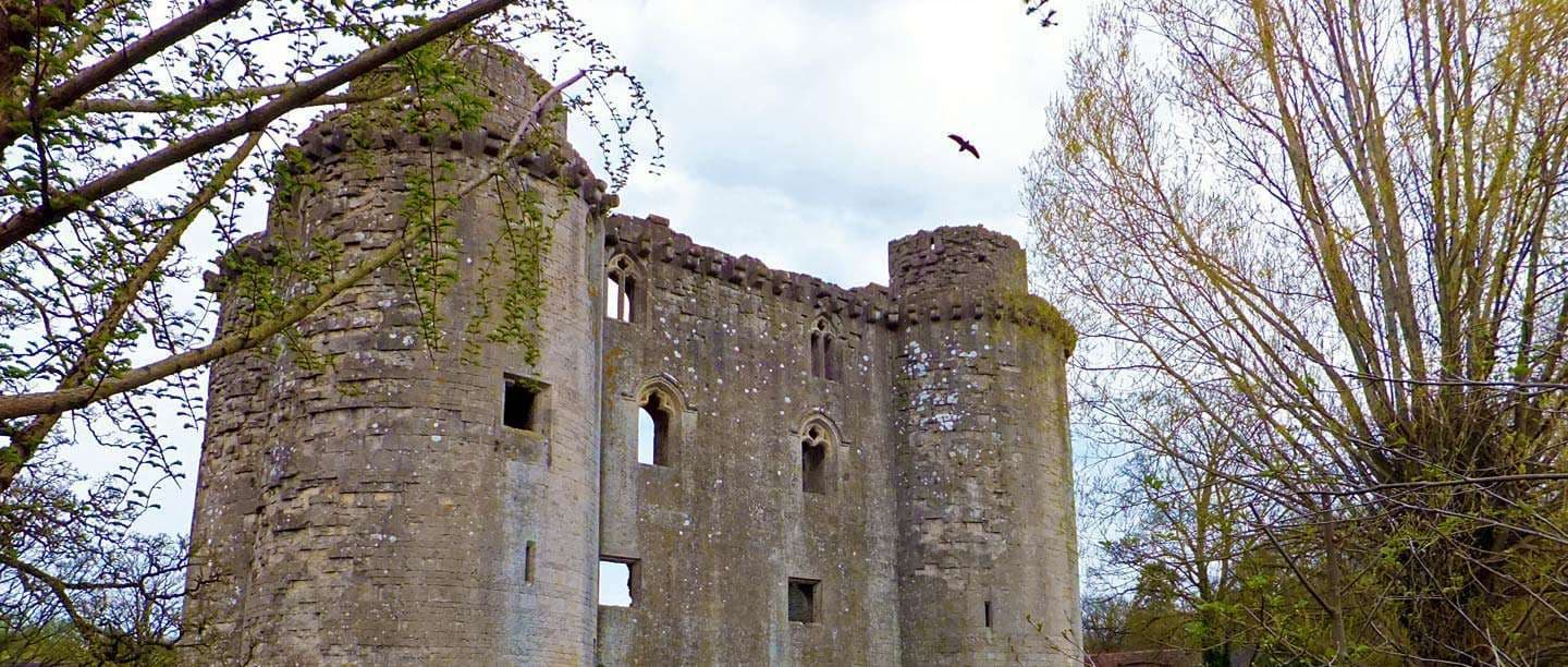 Nunney Castle - Photo 1