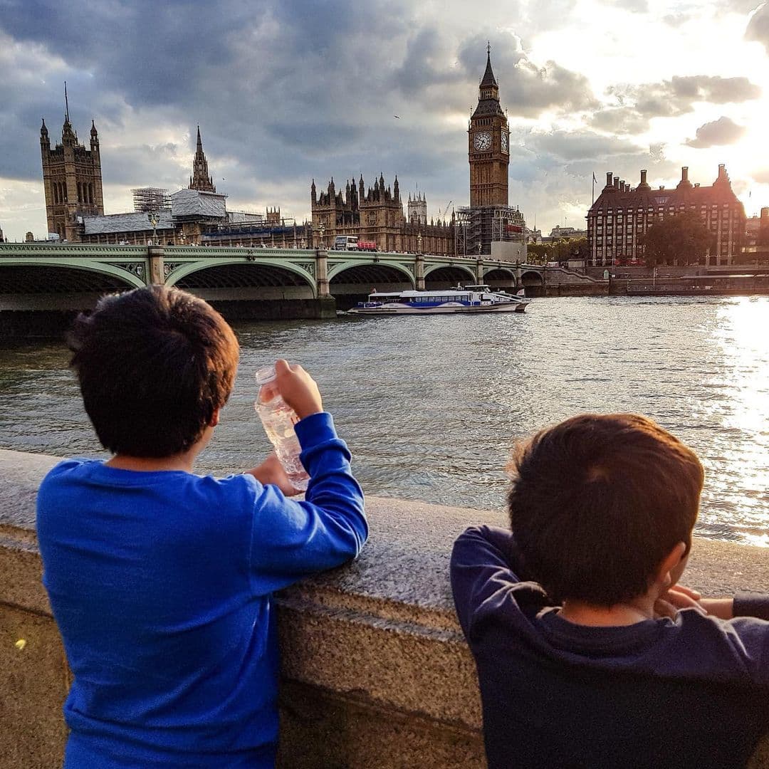 Terrible Thames Horrible Histories - Photo