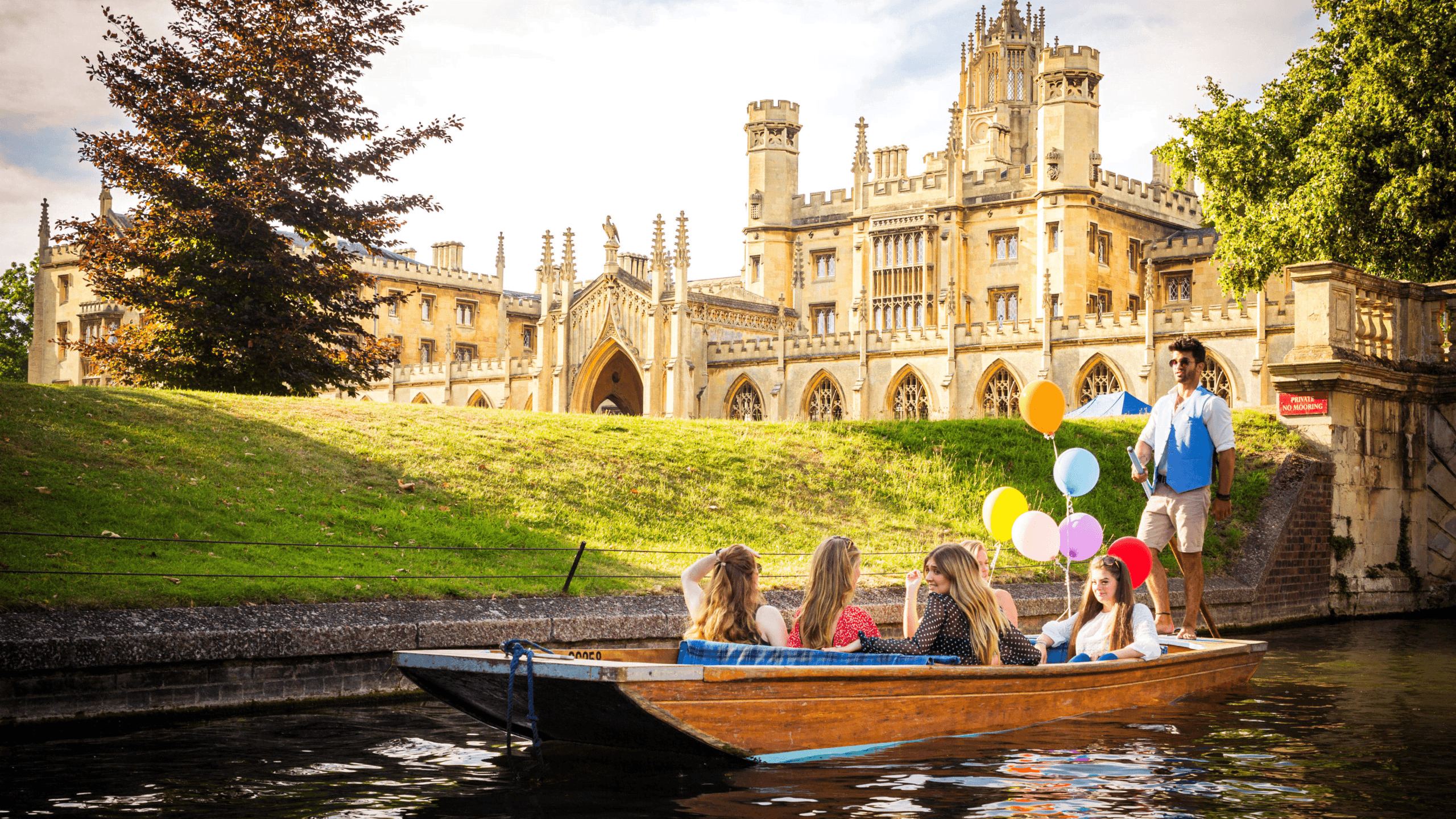 Rutherford's Punting Cambridge - Photo