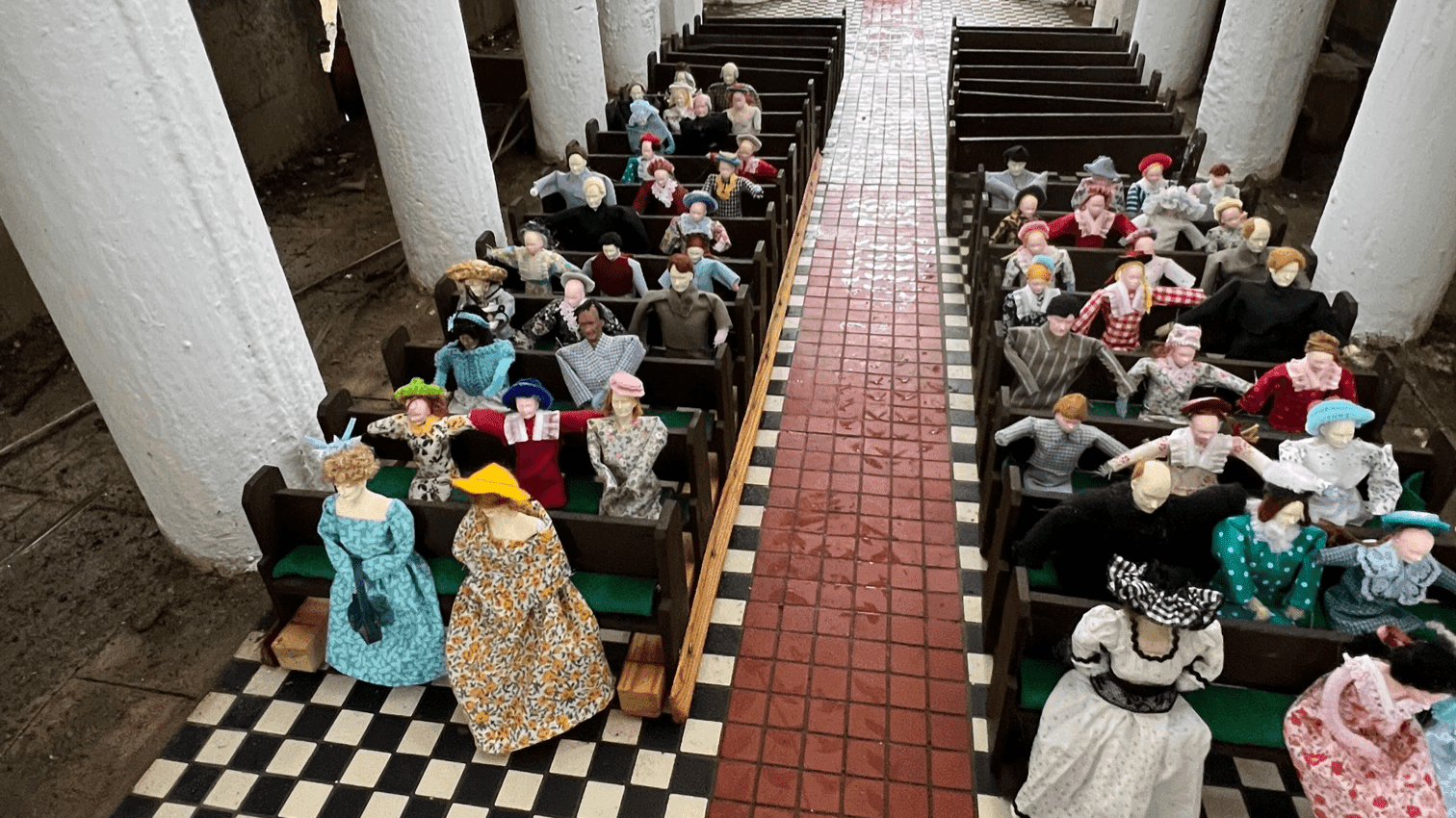 Wimborne Model Town and Gardens - Photo