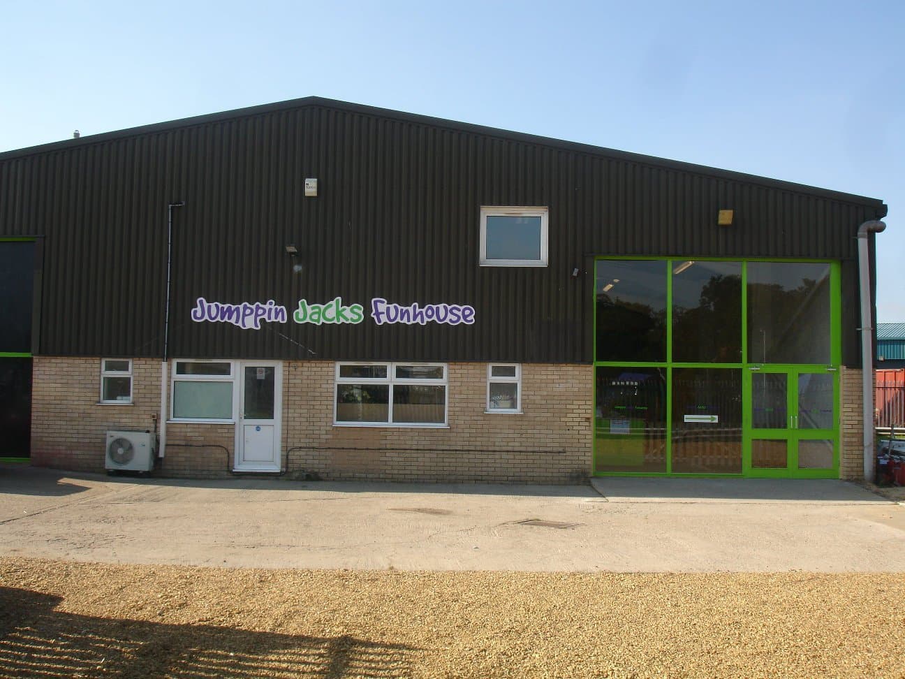 Jumppin Jacks Funhouse - Photo 1