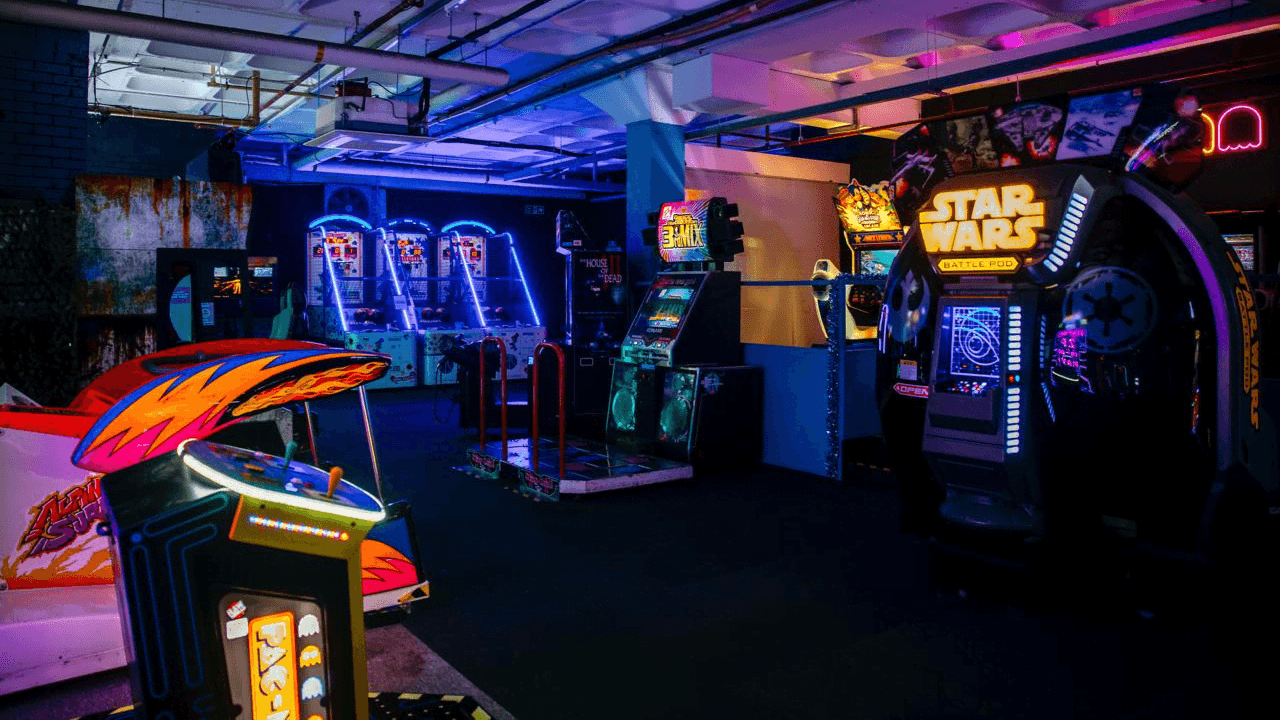 High Score Arcades Farnborough - Photo