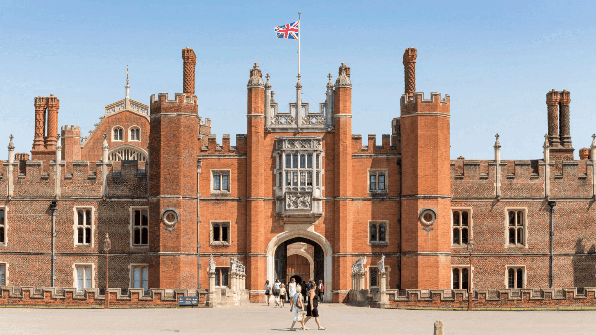 Hampton Court Palace