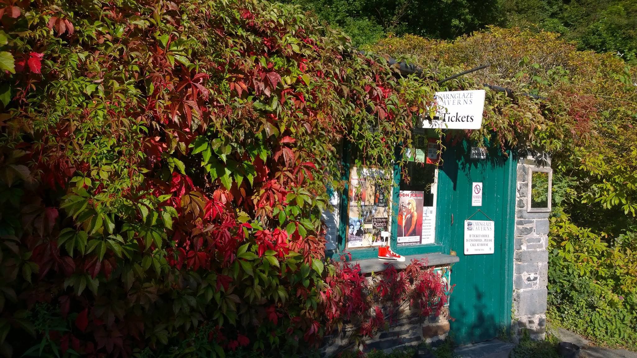 Carnglaze Caverns - Photo