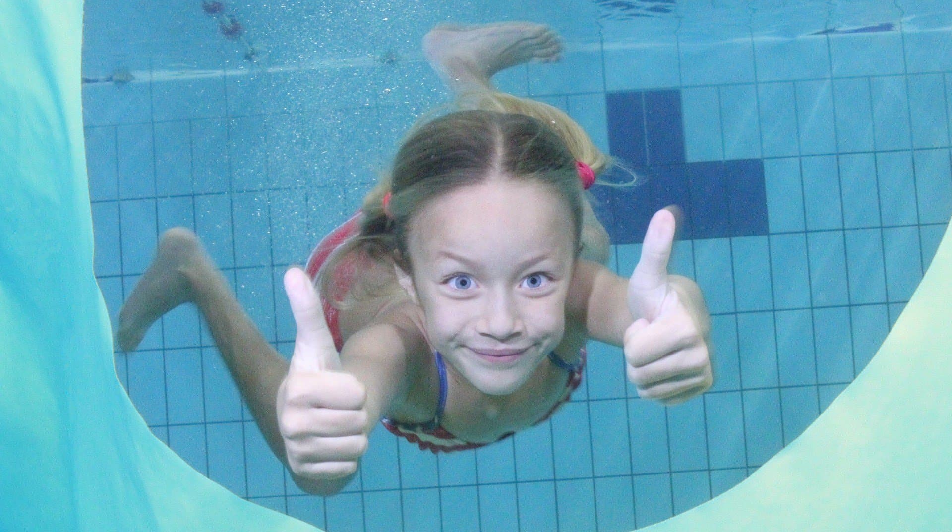 Carnival Pool - Photo