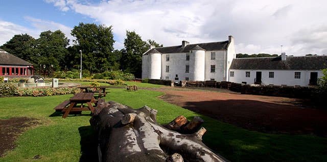 David Livingstone Birthplace - Photo