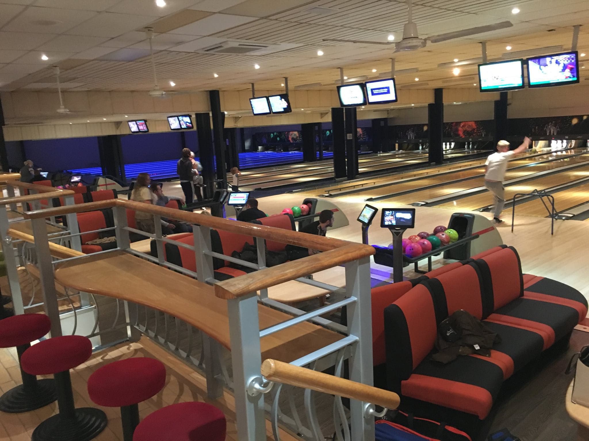 Lincoln Bowl