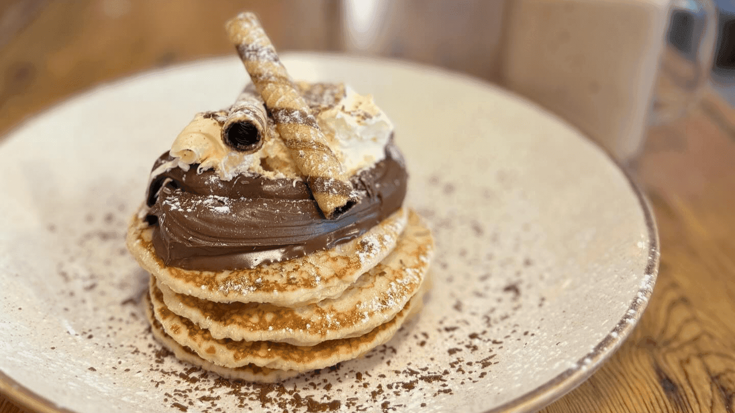 Cobbles and Clay Cafe - Photo