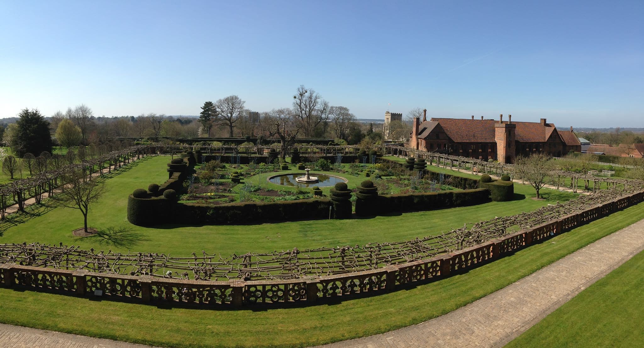 Hatfield House and Park - Photo