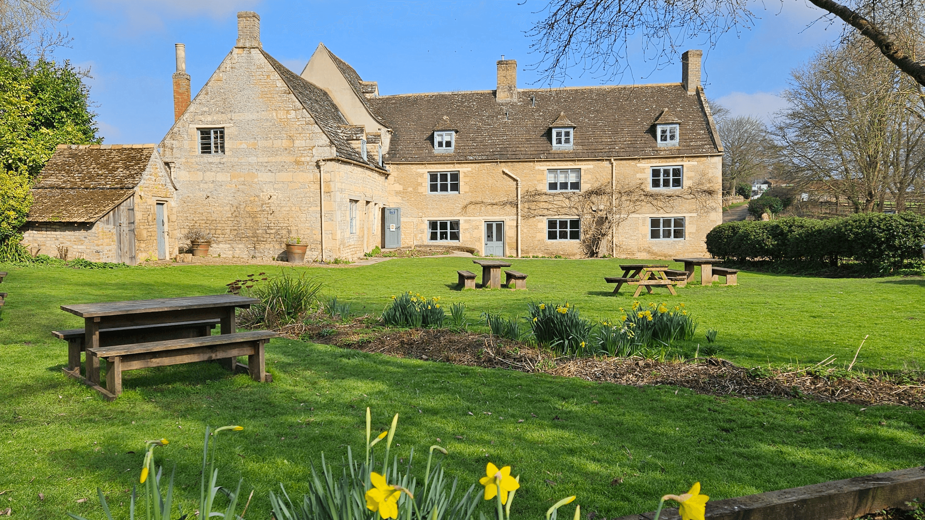 Sacrewell Farm and Country Centre - Photo