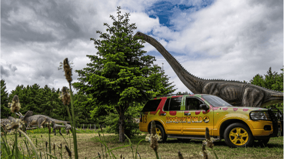 Hoo Zoo and Dinosaur World
