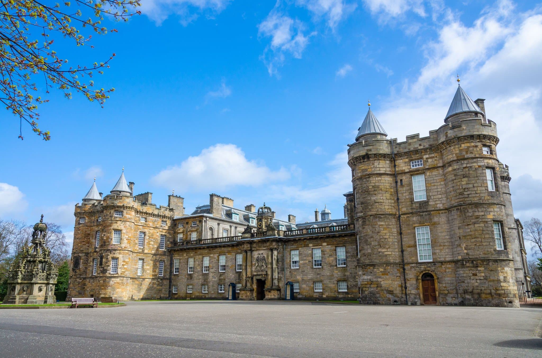 Palace of Holyroodhouse - Photo