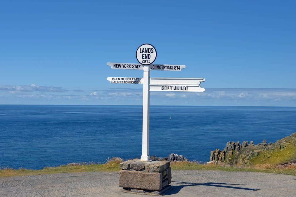 Lands End Visitors Centre - Photo 1