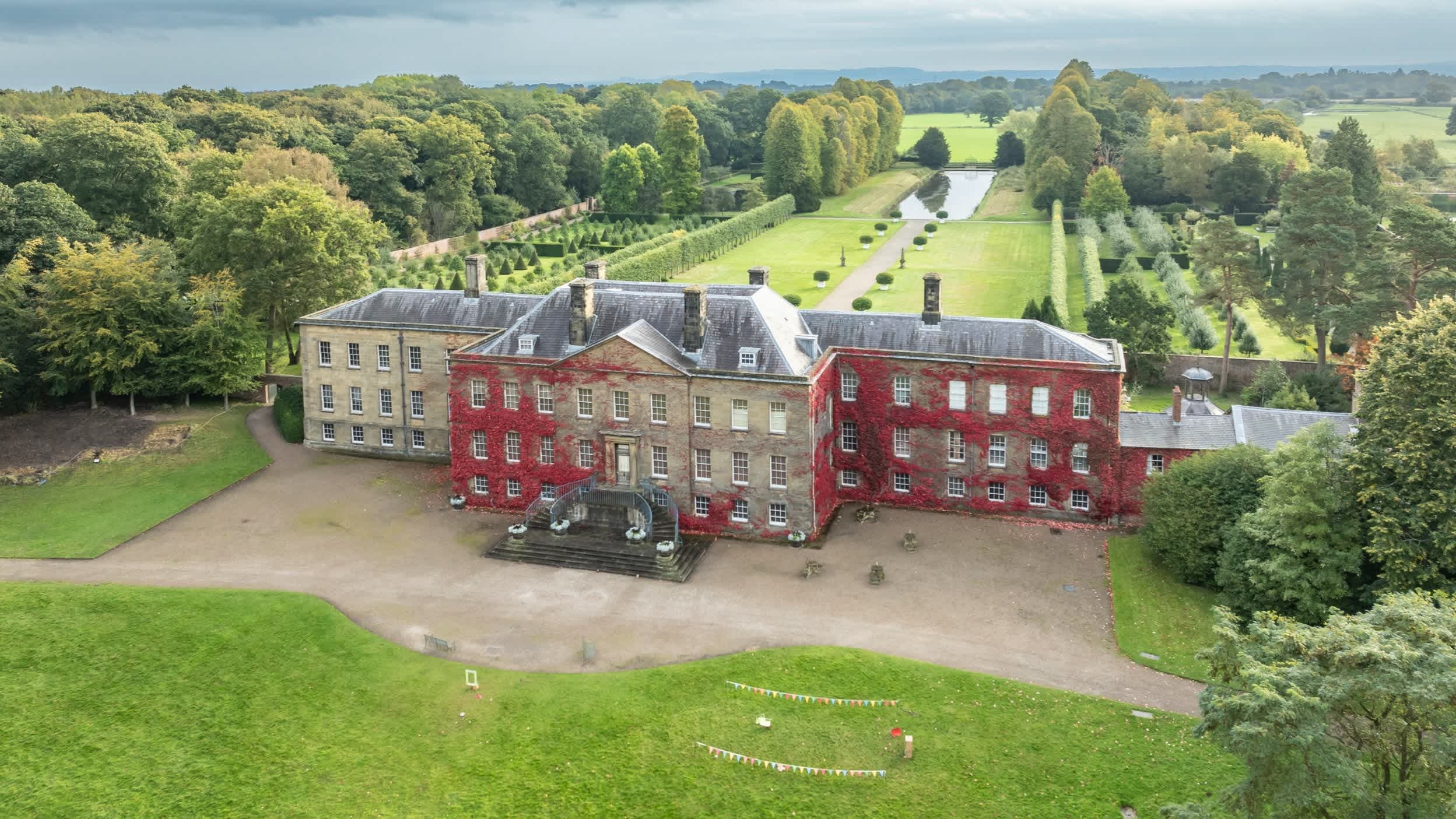 Erddig Hall and Garden - National Trust - Photo
