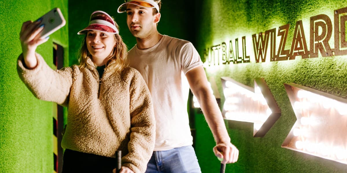Putt Club Crazy Golf Hull - Photo