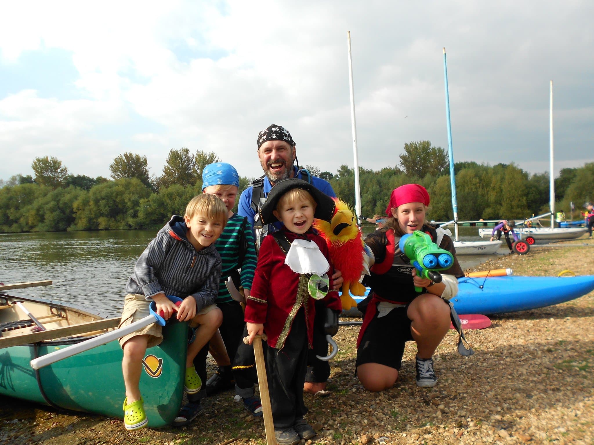 Dinton Pastures Country Park - Photo