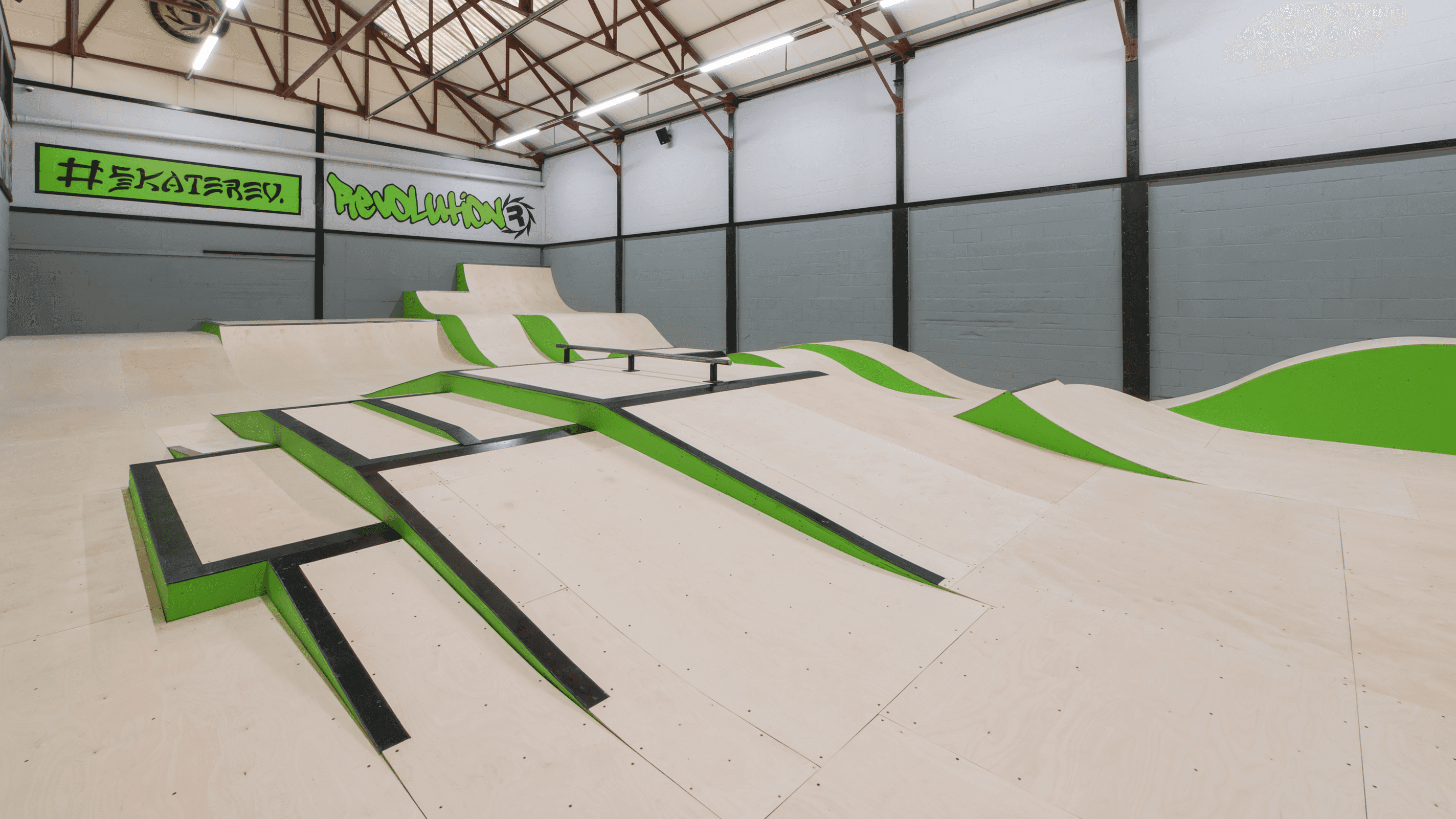 Revolution Skatepark - Photo