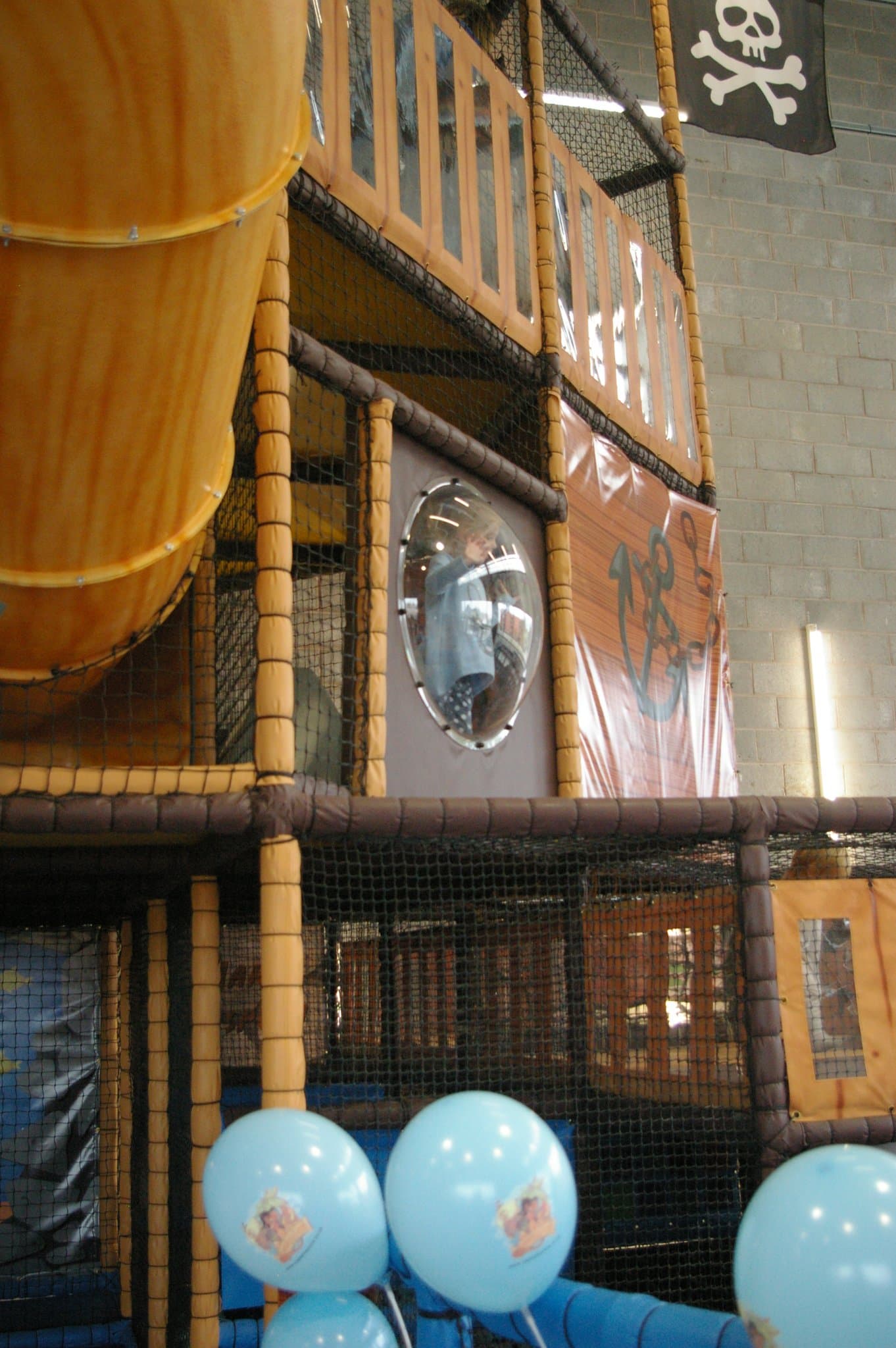 Play XL Indoor Adventure Centre - Photo