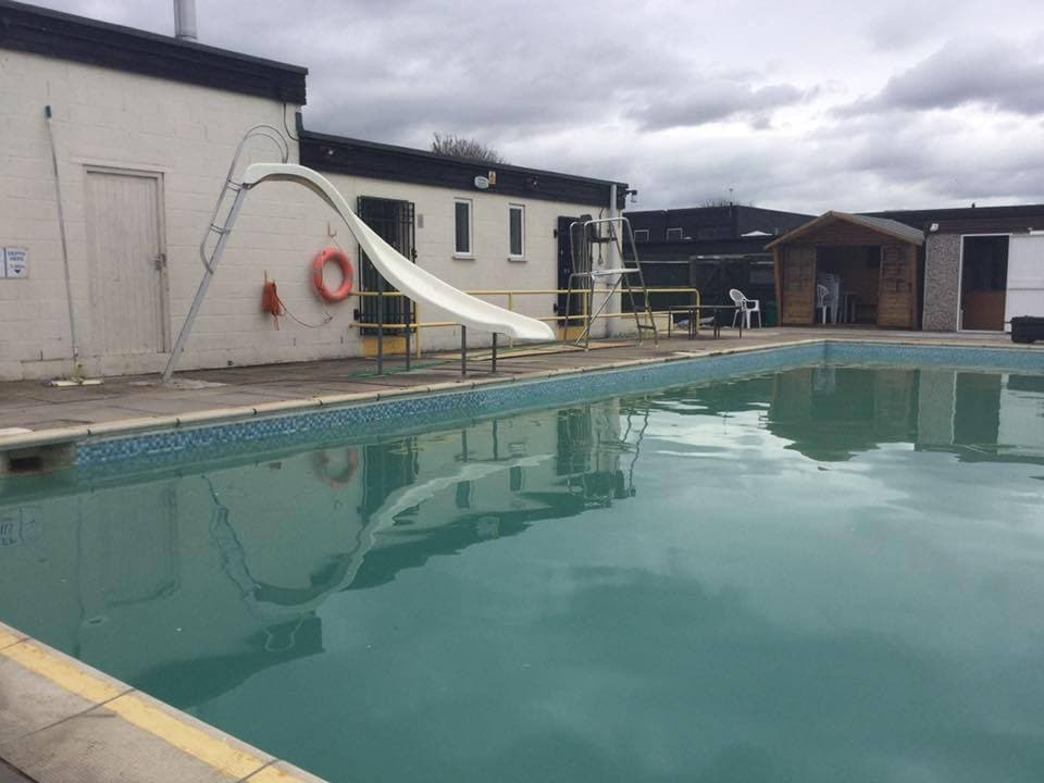 Metheringham Swimming Pool - Photo 1
