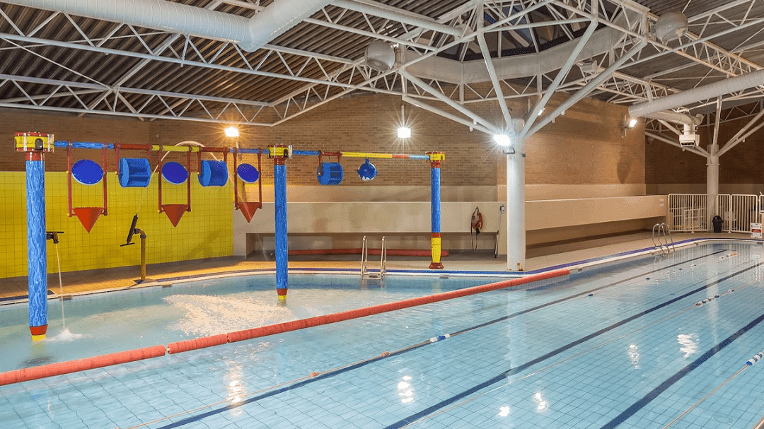 Leyton Leisure Lagoon - Photo
