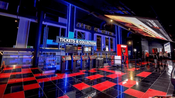 Cineworld Watford - Photo