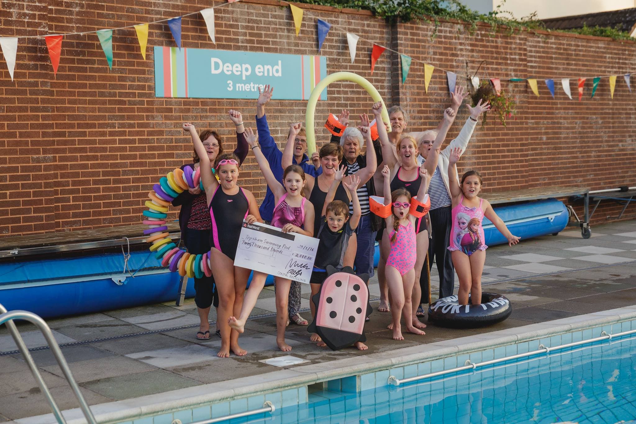 Topsham Swimming Pool - Photo