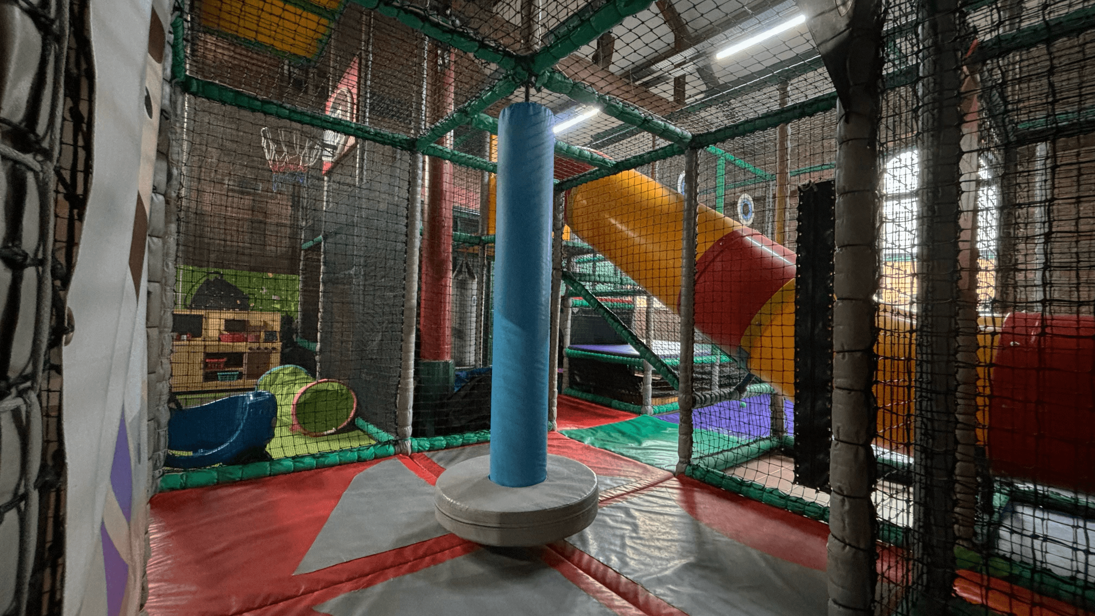 Playmania - Photo
