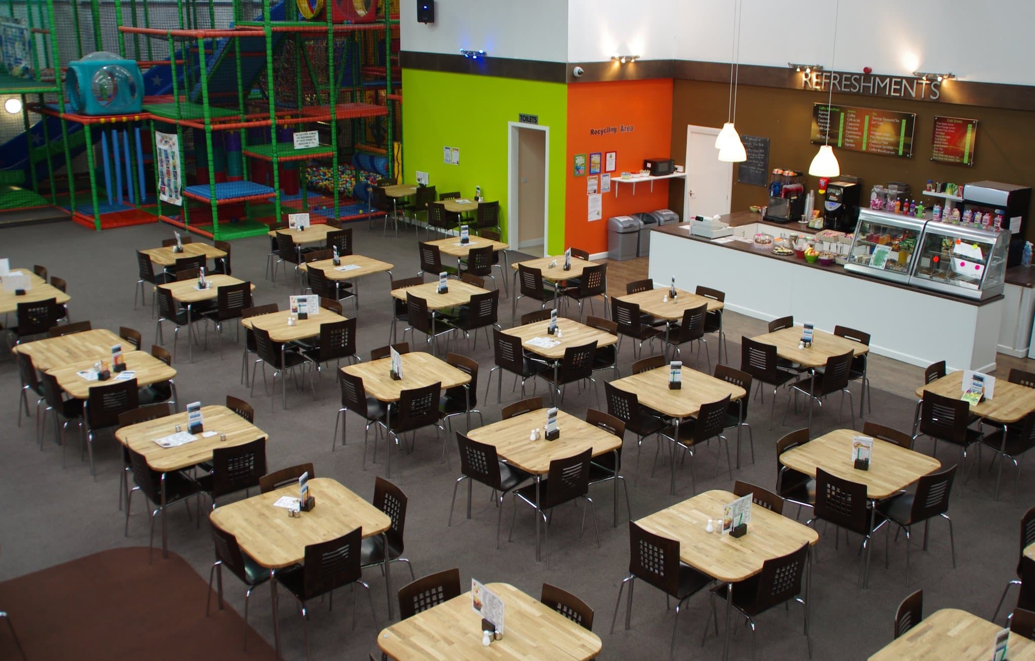 Mini's Party and Play Centre - Photo 1
