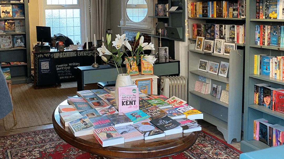 The Little Green Bookshop - Photo